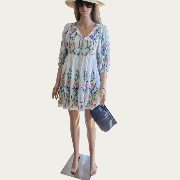 Hayden COTTAGECORE 100% Cotton Floral Embroidered White Dress, Small - Picture 4 of 11